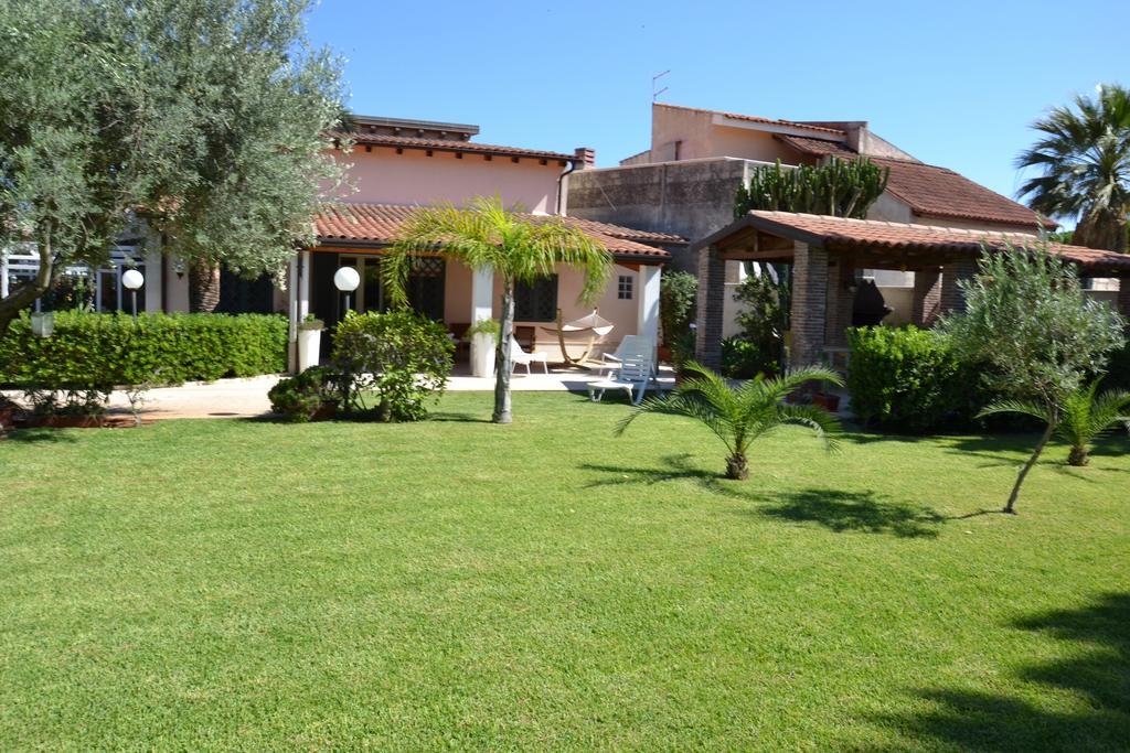 Villa Paola Fontane Bianche Luaran gambar